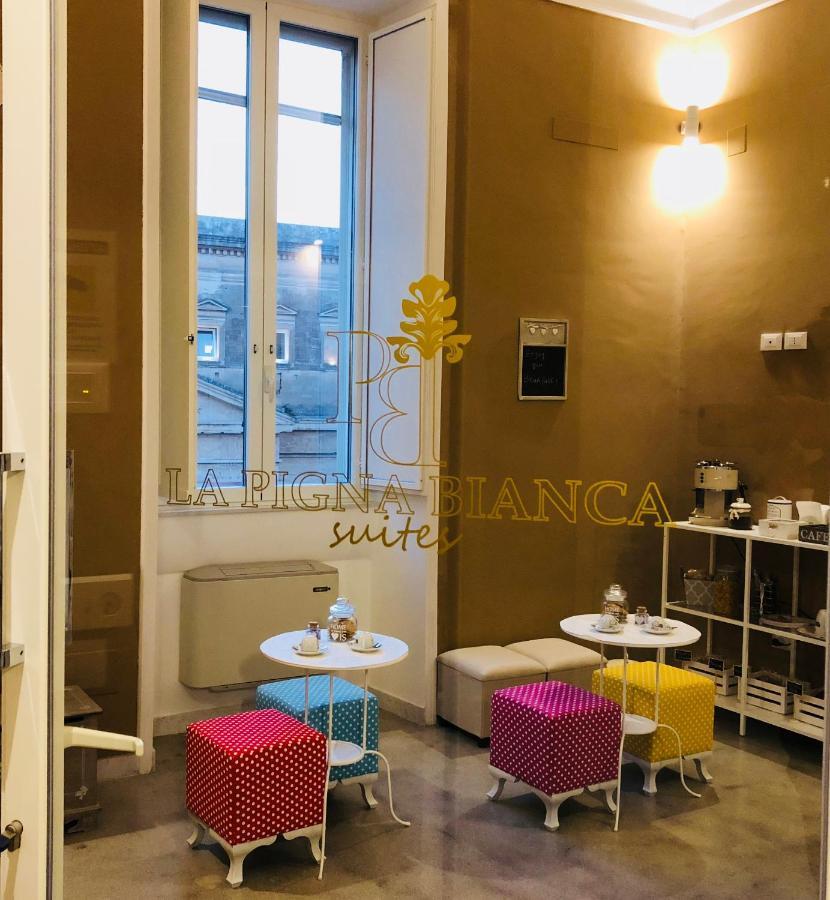 La Pigna Bianca Suites Lecce Exterior foto